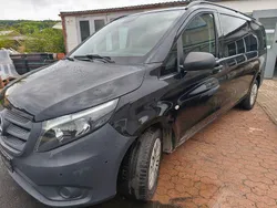 Schwarz Gebraucht 2016 Mercedes Vito Van / Kleinbus | 18.500 € (Superpreis)