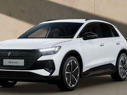 Weiß Gebraucht 2024 Audi Q4 e-tron S-Line SUV | 44.900 € (Teuer)