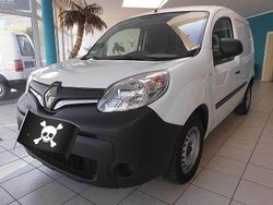 Weiß Gebraucht 2019 Renault Kangoo Van / Kleinbus | 11.399 € (Fairer Preis)