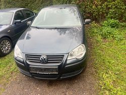 Blau Gebraucht 2006 VW Polo Trendline Limousine | 1.999 € (Guter Preis)