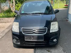 Schwarz Gebraucht 2008 Citroën C2 Kleinwagen | 1.100 €