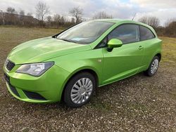 Grün Gebraucht 2014 Seat Ibiza Limousine | 5.555 € (Guter Preis)
