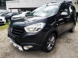 Grau Gebraucht 2015 Dacia Dokker Stepway Van | 4.990 € (Superpreis)