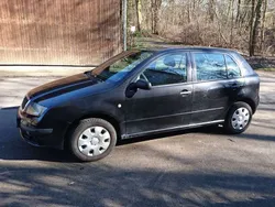 Schwarz Gebraucht 2007 Skoda Fabia Style Limousine | 2.222 € (Fairer Preis)