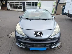 Grau Gebraucht 2007 Peugeot 207 CC Cabrio | 3.600 € (Teuer)