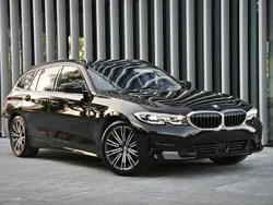 Schwarz Gebraucht 2021 BMW 318 Advantage Limousine | 20.700 € (Fairer Preis)