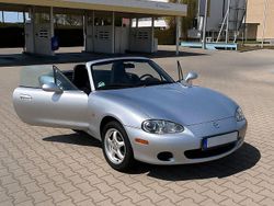Silber Gebraucht 2002 Mazda MX5 Cabrio | 9.000 € (Etwas zu teuer)