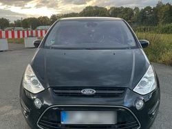 Schwarz Gebraucht 2013 Ford S-MAX Titanium Van / Kleinbus | 6.200 € (Fairer Preis)