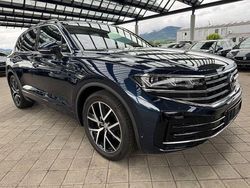 Blau Gebraucht 2024 VW Touareg Elegance SUV | 71.900 € (Etwas zu teuer)
