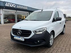 Weiß Gebraucht 2022 Mercedes Citan 112 Van / Kleinbus | 17.990 € (Guter Preis)