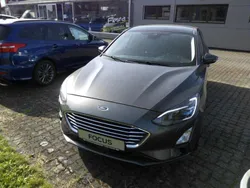 Magneticgrau (metallic) Gebraucht 2018 Ford Focus Titanium Kleinwagen | 17.990 € (Etwas zu teuer)