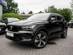 Schwarz Gebraucht 2022 Volvo XC40 Core SUV | 26.890 € (Guter Preis)