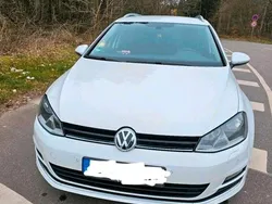 Weiß Gebraucht 2016 VW Golf VII Allstar Kombi | 10.600 € (Guter Preis)
