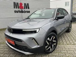 Kontrast grau/quarz silber Gebraucht 2021 Opel Mokka Elegance SUV | 20.900 € (Etwas zu teuer)