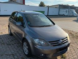 Grau Gebraucht 2007 VW Golf Plus Cross Edition Van / Kleinbus | 3.590 € (Guter Preis)