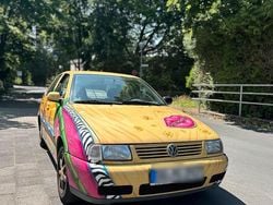 Andere farben Gebraucht 2001 VW Polo Classicline Limousine | 1.000 € (Fairer Preis)