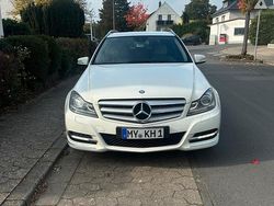 Weiß Gebraucht 2011 Mercedes C350 Kombi | 9.999 € (Etwas zu teuer)