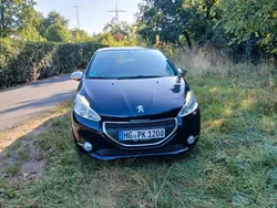 Violet Gebraucht 2013 Peugeot 208 Active Kleinwagen | 3.700 € (Superpreis)