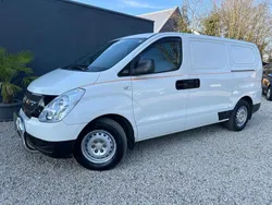 Ceramic white Gebraucht 2010 Hyundai H-1 Van / Kleinbus | 5.995 € (Guter Preis)