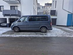 Grau Gebraucht 2005 VW Multivan Van | 8.000 € (Fairer Preis)