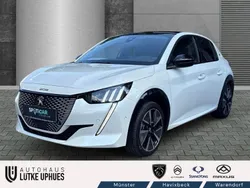 Lack weiss perlglänzend/typ aussenverkle (metallic) Gebraucht 2021 Peugeot e-208 GT Kleinwagen | 17.990 € (Fairer Preis)