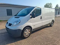 Weiss casablanca Gebraucht 2014 Renault Trafic Van | 5.299 €