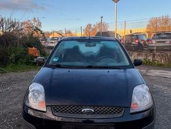 Blau Gebraucht 2006 Ford Fiesta Ambiente Limousine | 650 € (Superpreis)