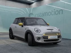 Silber Gebraucht 2021 Mini Cooper S Kleinwagen | 20.350 € (Etwas zu teuer)
