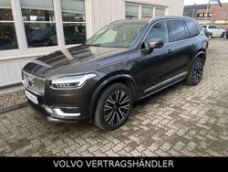 Grau Gebraucht 2023 Volvo XC90 Ultimate SUV | 59.890 € (Etwas zu teuer)
