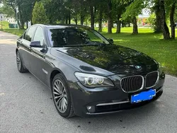 Schwarz Gebraucht 2009 BMW 750 Limousine | 12.500 € (Fairer Preis)