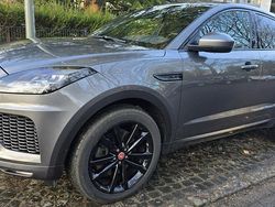 Grau Gebraucht 2020 Jaguar E-Pace Chequered Flag SUV | 27.900 € (Etwas zu teuer)