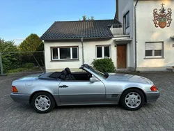 Silber Gebraucht 1992 Mercedes SL300 Cabrio | 15.900 €