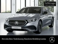 Hightechsilber Gebraucht 2024 Mercedes E300 AMG Limousine | 75.490 €