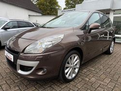 Gebraucht 2010 Renault Scénic III Luxe Van / Kleinbus | 8.590 € (Etwas zu teuer)