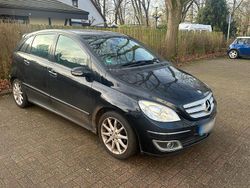 Schwarz Gebraucht 2007 Mercedes B200 Van / Kleinbus | 1.000 € (Superpreis)