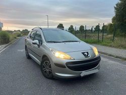 Grau Gebraucht 2009 Peugeot 207 Kombi | 2.399 € (Teuer)