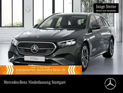 Grau Gebraucht 2024 Mercedes E200 Avantgarde Kombi | 44.490 € (Fairer Preis)