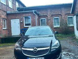 Schwarz Gebraucht 2017 Opel Insignia Edition Kombi | 12.000 € (Fairer Preis)