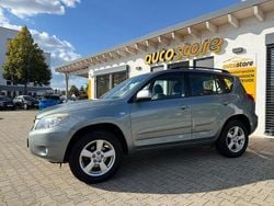 Grün Gebraucht 2006 Toyota RAV4 Executive SUV | 8.900 € (Etwas zu teuer)