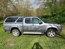 Grau Gebraucht 2009 Mazda BT-50 Abholung | 7.500 € (Teuer)