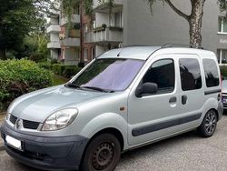 Grau Gebraucht 2003 Renault Kangoo Authentique Van / Kleinbus | 2.500 € (Etwas zu teuer)