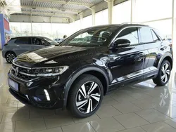 Deep black Neu 2025 VW T-Roc R-line SUV | 33.800 € (Superpreis)