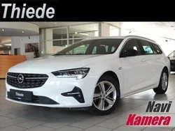 Jade weiß Gebraucht 2022 Opel Insignia Business Kombi | 15.480 € (Guter Preis)