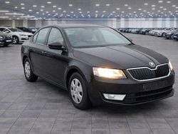 Schwarz Gebraucht 2014 Skoda Octavia Elegance Limousine | 6.200 € (Superpreis)
