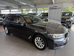 Grau Gebraucht 2023 BMW 520 Sport Line Kombi | 33.999 € (Fairer Preis)