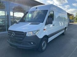 Weiß Gebraucht 2023 Mercedes Sprinter Van | 34.498 € (Guter Preis)