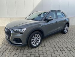 Grau Gebraucht 2020 Audi Q3 SUV | 27.900 € (Fairer Preis)