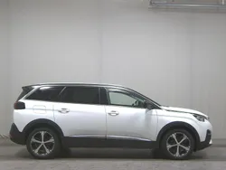 Weiss Gebraucht 2020 Peugeot 5008 Allure Van / Kleinbus | 16.980 € (Superpreis)