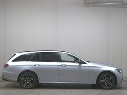 Grau Gebraucht 2021 Mercedes E300 AMG line Kombi | 27.480 € (Guter Preis)