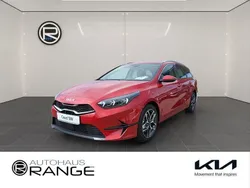 Rot Neu 2025 Kia Ceed Sportswagon Spirit Kombi | 36.270 €